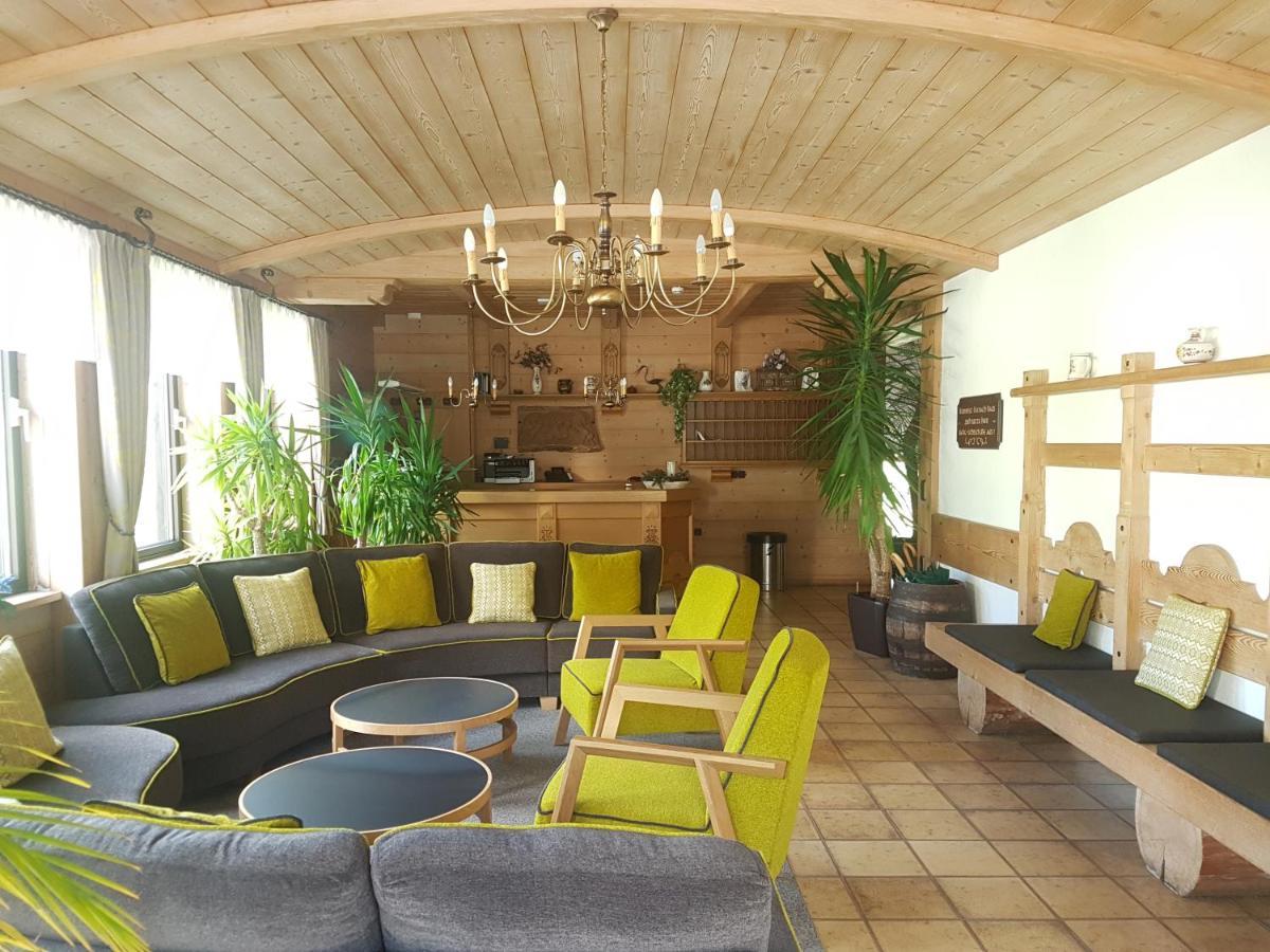 Hotel Garni Warth  Екстер'єр фото