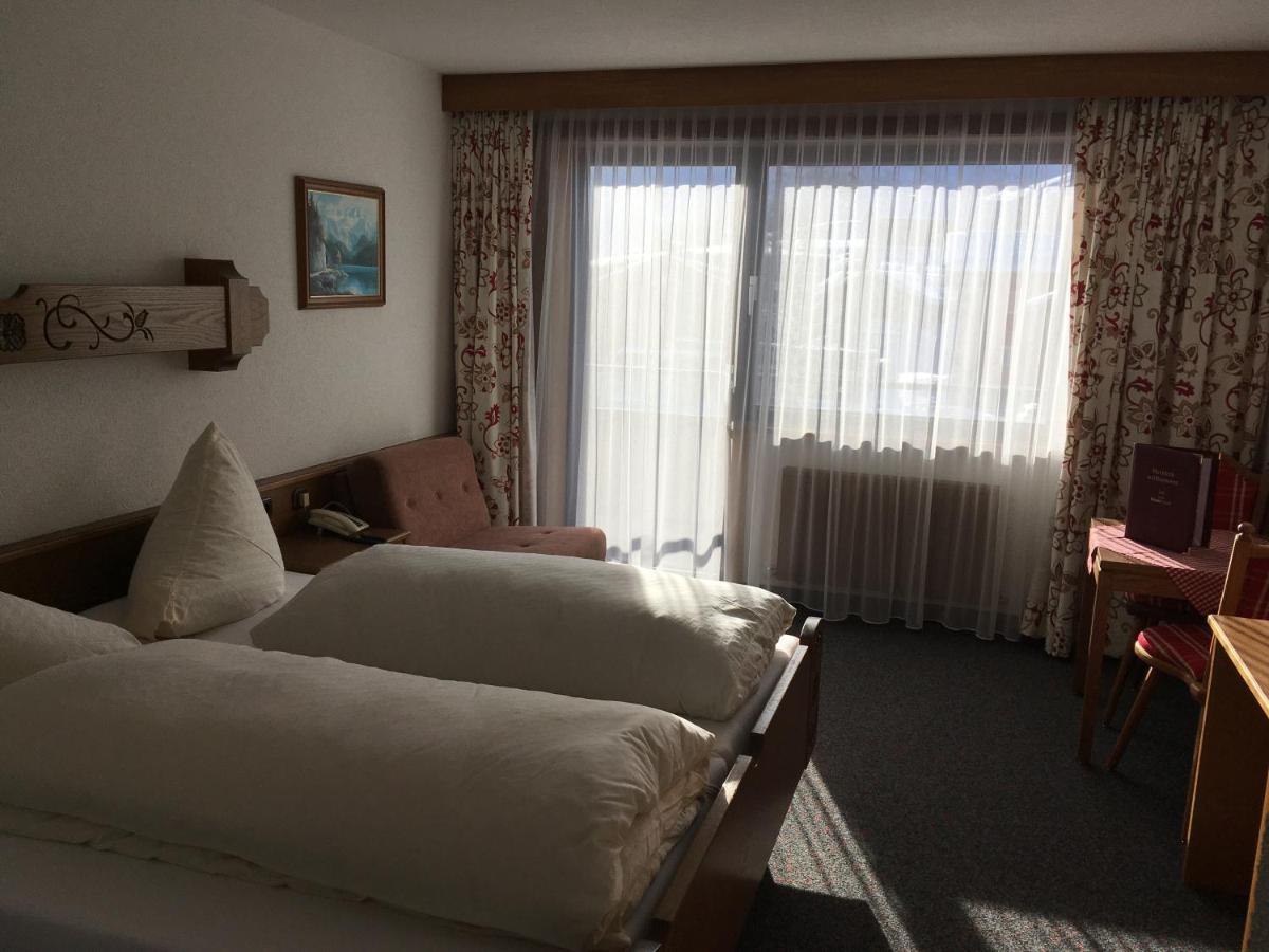 Hotel Garni Warth  Екстер'єр фото