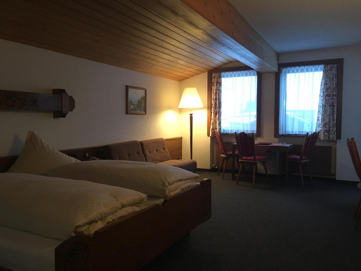 Hotel Garni Warth  Екстер'єр фото